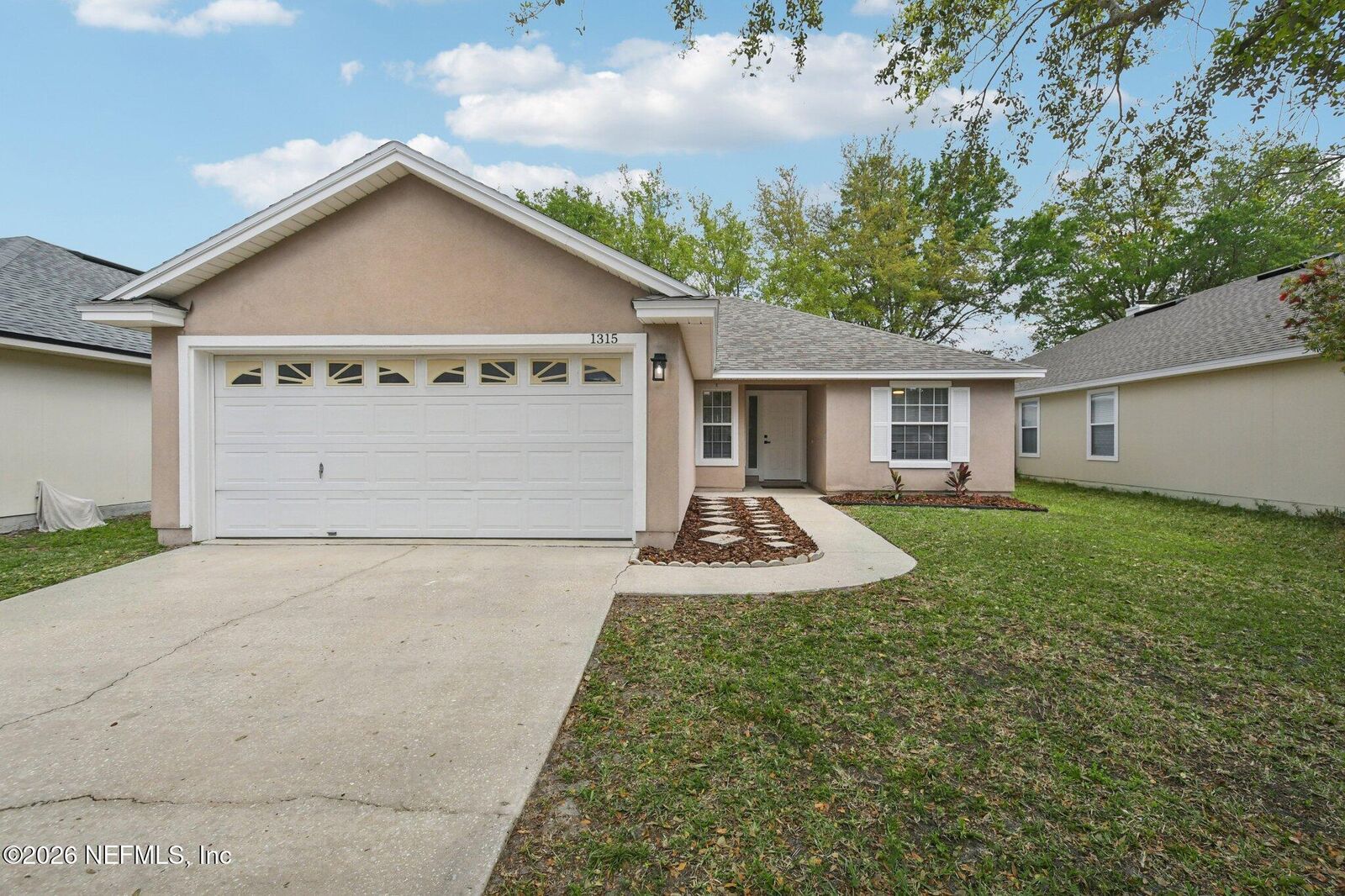 Property Photo: 1315 Ardmore Street FL 32092