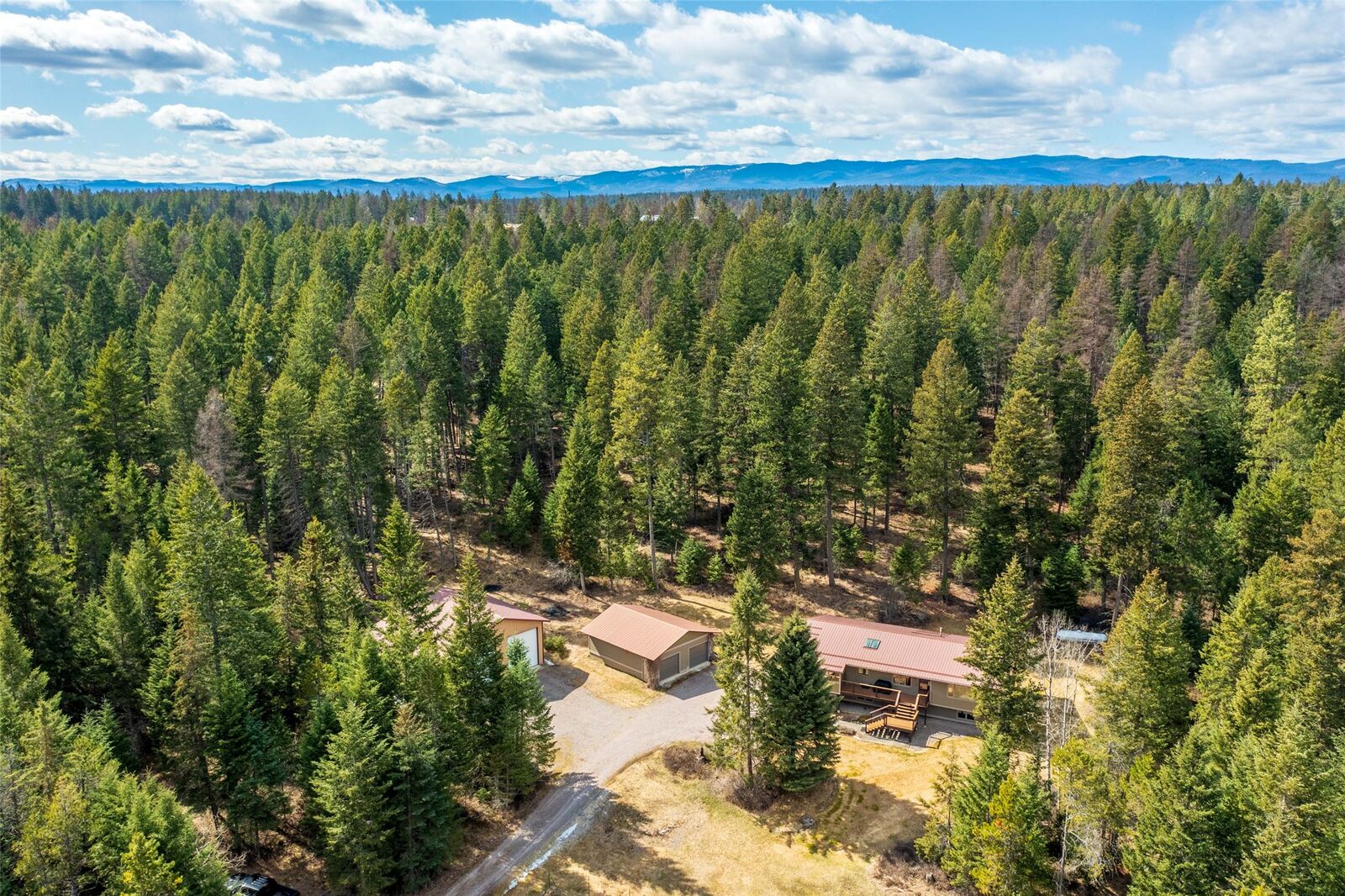 Property Photo: 586 Hidden Valley Drive MT 59937