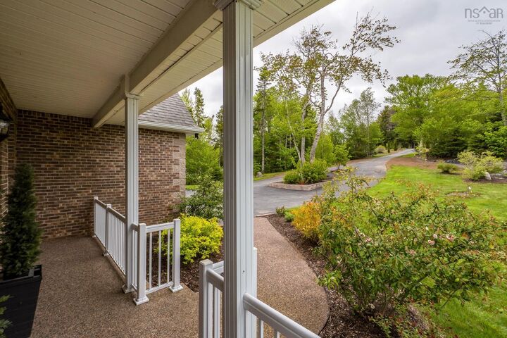 Property Photo: 172 Voyageur Way NS B4B 0N1