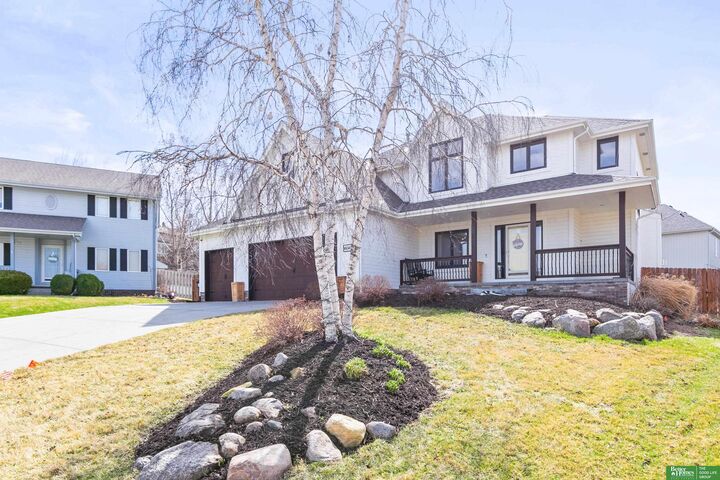 Property Photo: 16043 Spaulding Circle NE 68116