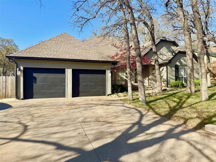 Property Photo:  1009 Timbercreek Drive  OK 73533 