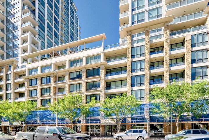 222 Riverfront Avenue SW 1126 — photo 1