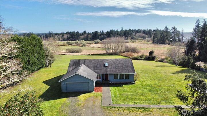 Property Photo:  17  Gray Gables Lane  WA 98550 