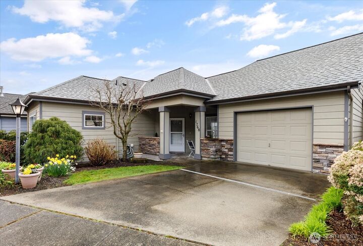 Property Photo:  1768  Alliance Avenue 28  WA 98249 