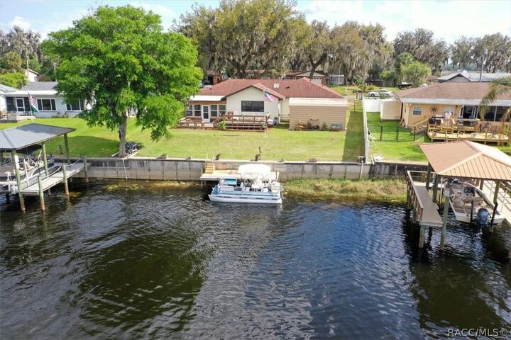 Property Photo: 9103 E Aqua Vista Drive FL 34450