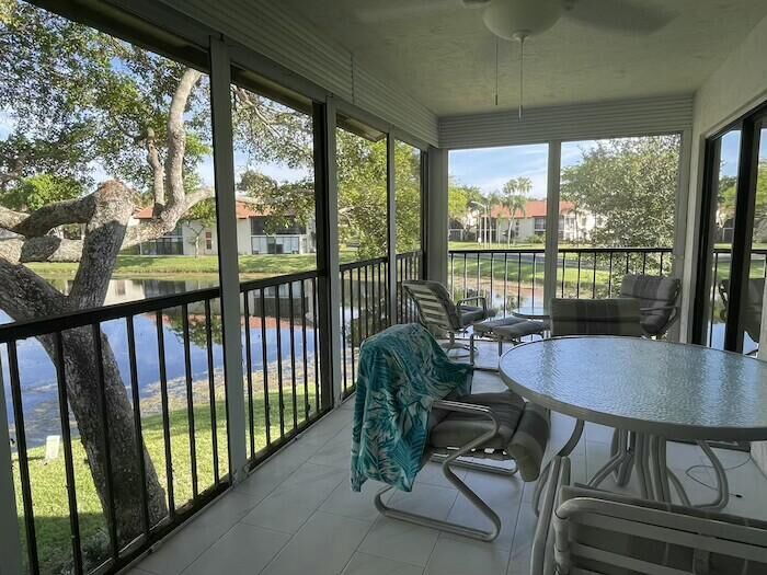 Property Photo:  10656 Tropic Palm Avenue 202  FL 33437 