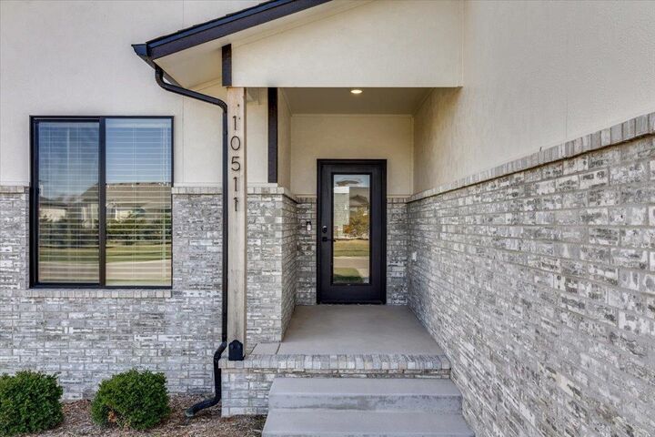 Property Photo: 10511 W Basil KS 67215