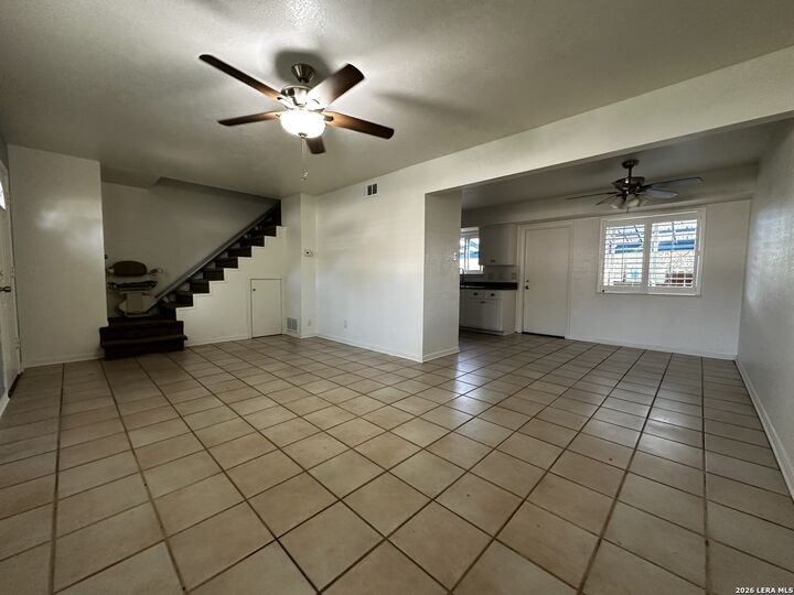 Property Photo:  121 W Silver Sands 121  TX 78216 