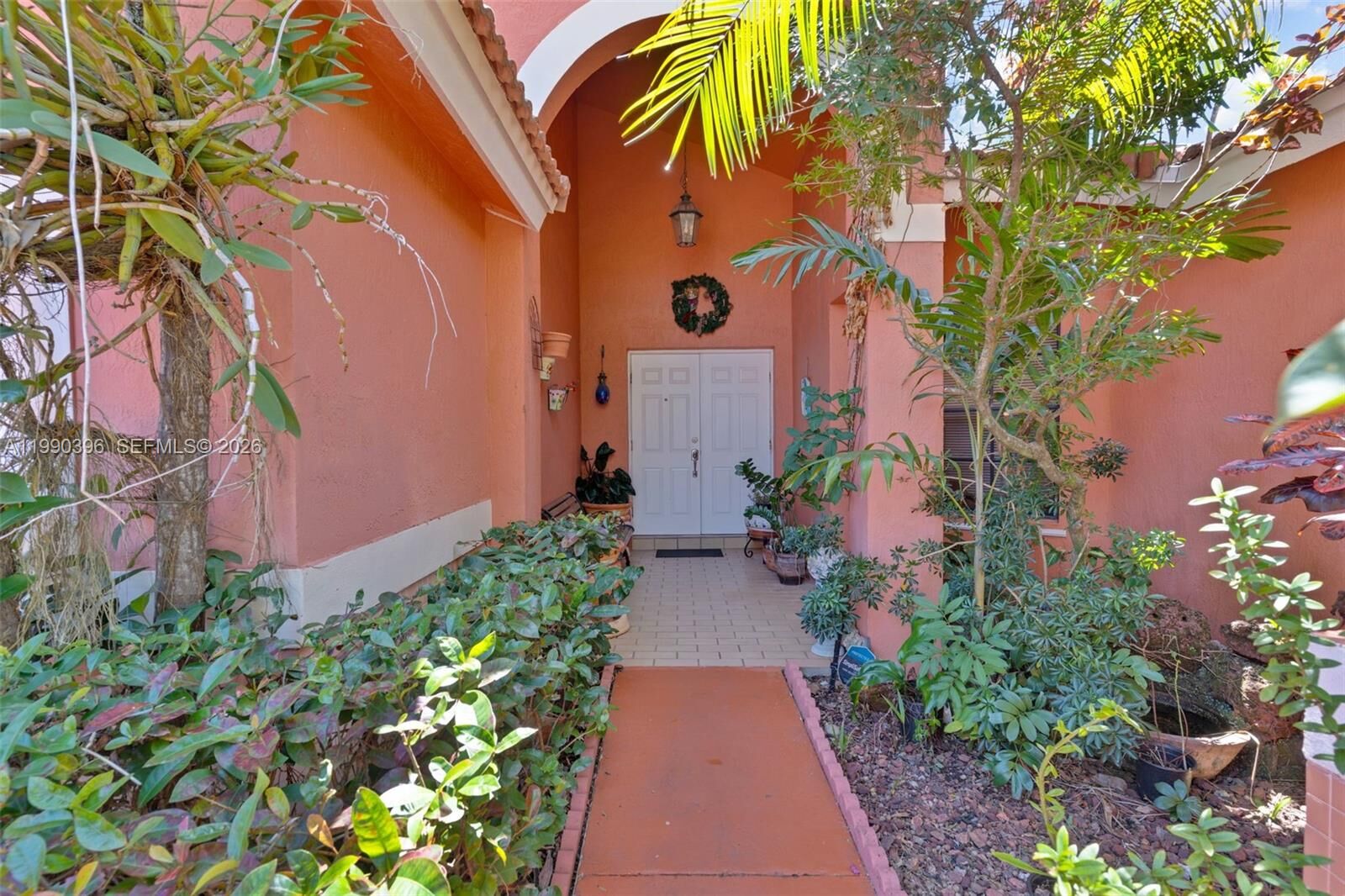 Property Photo:  15012 SW 45th Ln  FL 33185 