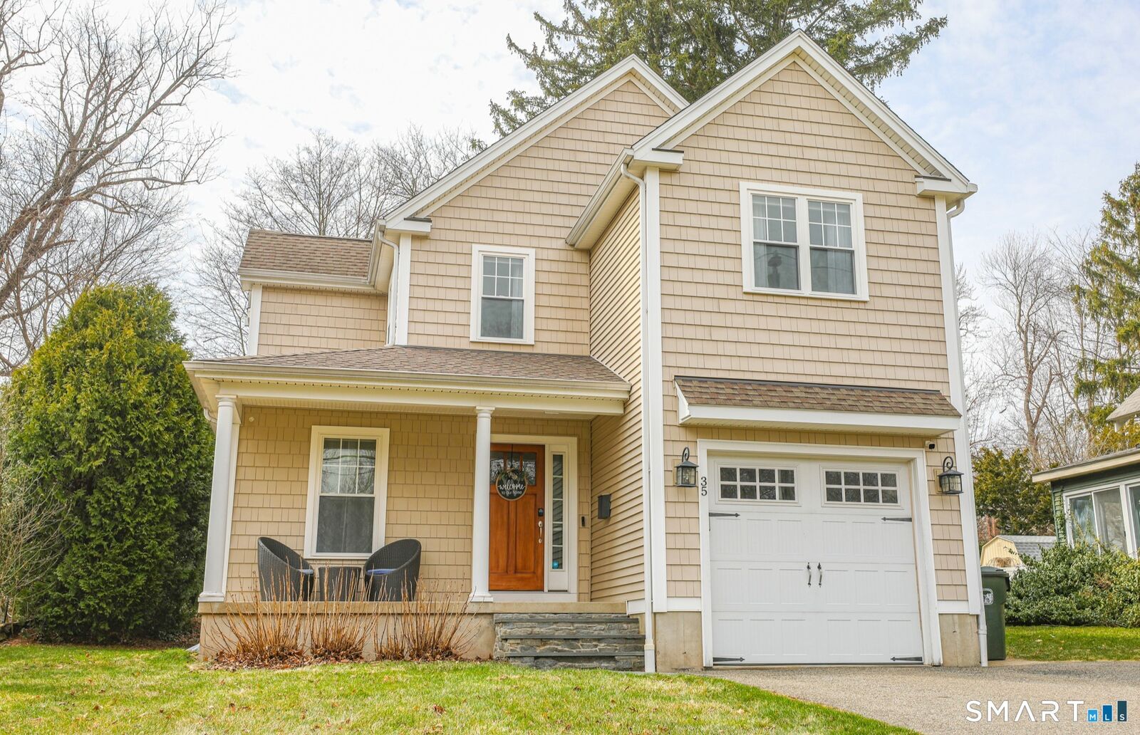 Property Photo: 35 Walnut Street CT 06111