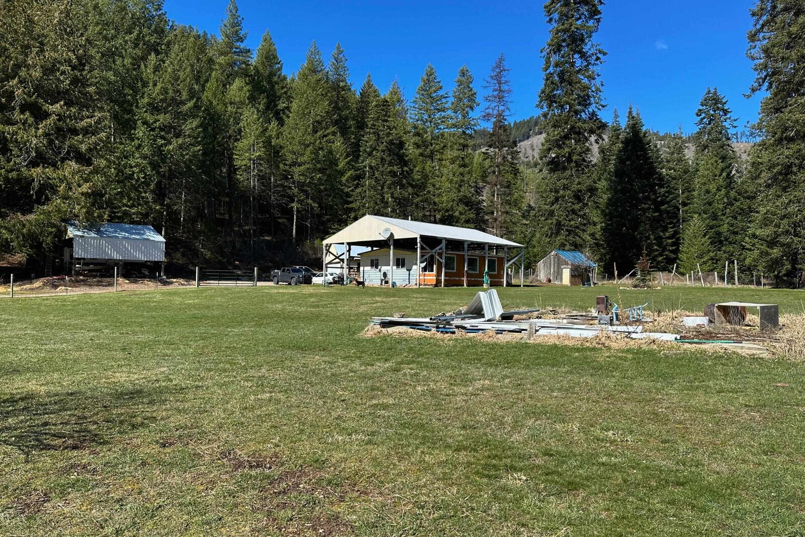 Property Photo:  4143 North Deer Lake Rd  WA 99148 