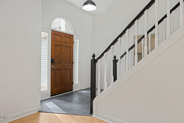 Property Photo:  304 W Kirkfield Drive  NC 27518 