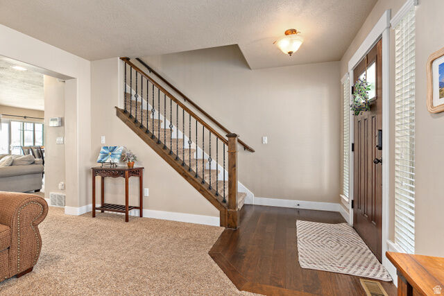 Property Photo: 2034 E 800 S UT 84660