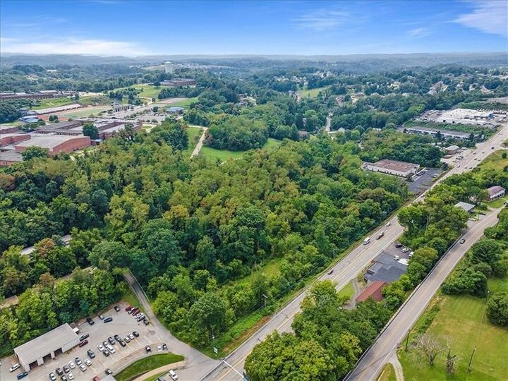 Property Photo:  0 E Route 30  PA 15642 