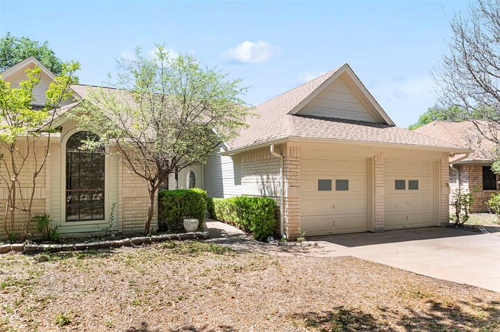 Property Photo:  16318 Spotted Eagle Drive  TX 78641 