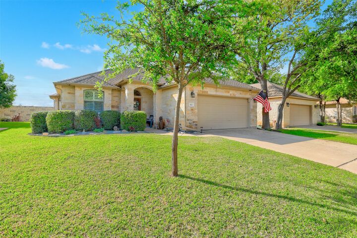 Property Photo:  822 Boquilla Trail  TX 78633 