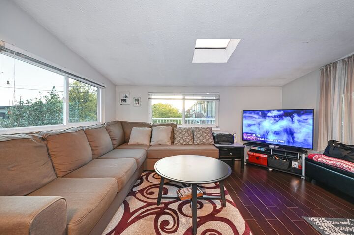 Property Photo: 2295 E 48th Avenue BC V5P 1R9