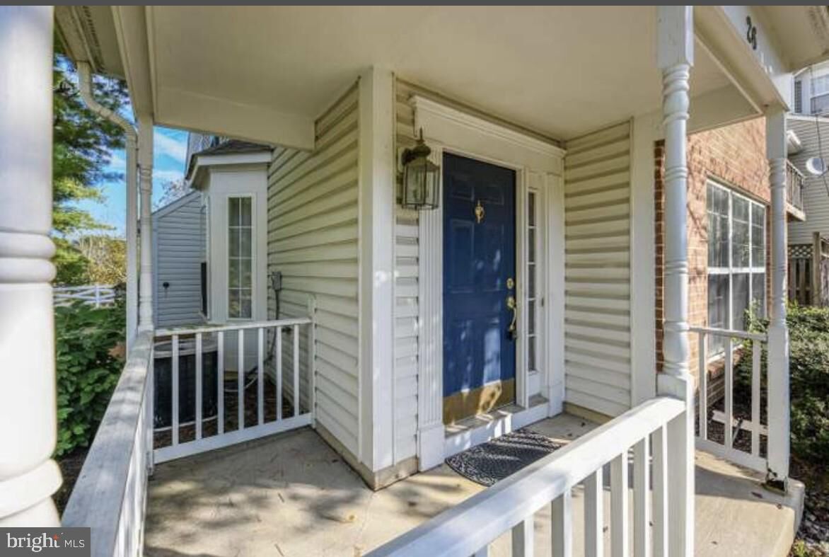 Property Photo:  26 Arabian Court 26  MD 21133 