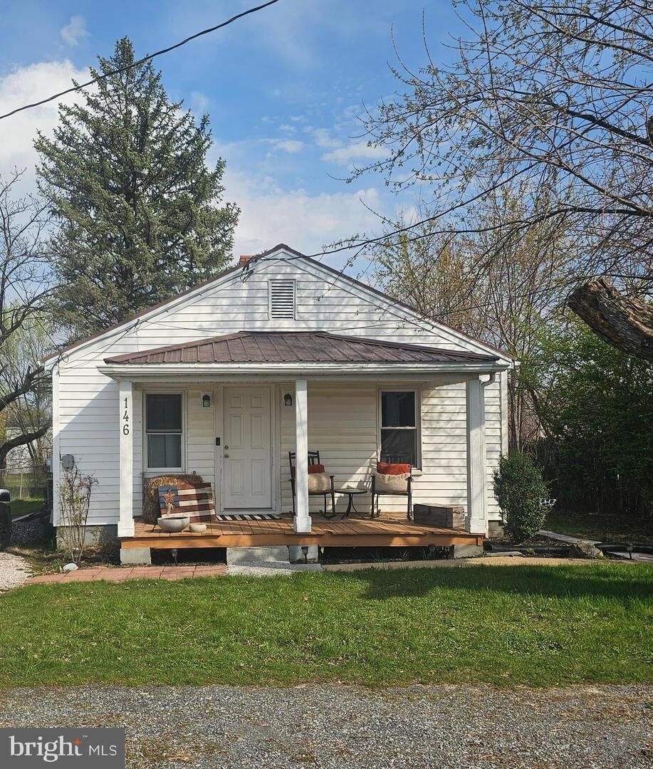 Property Photo:  146 State Circle  WV 25401 