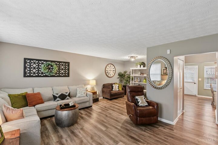 Property Photo:  125 Chapel Hill Drive  OH 45014 