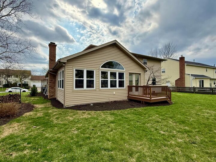 Property Photo:  5376 Amy Lane  OH 43235 