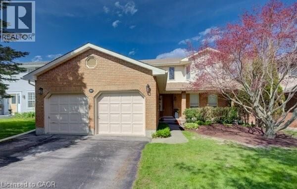 Property Photo:  594 Hunters Place  ON N2K 3L3 