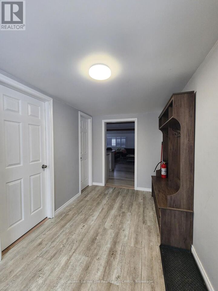 Property Photo:  460 Wellington Street  ON P1P 1A5 