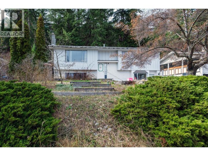 Property Photo: 3256 McIver Road BC V4T 1G2