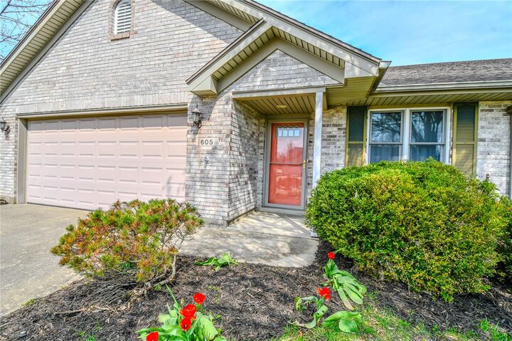 Property Photo:  605 Rubythroat Lane  OH 45315 