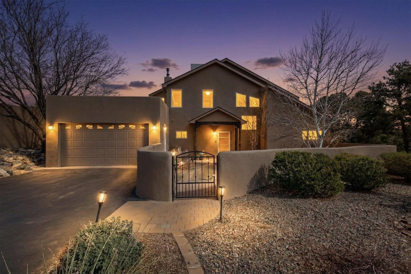 Property Photo: 9 White Stallion Court NM 87015