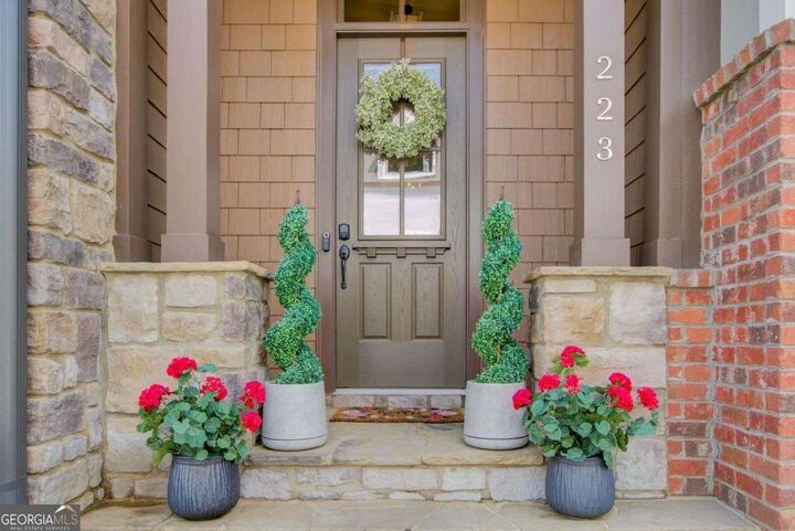 Property Photo: 223 Trecastle Square GA 30114