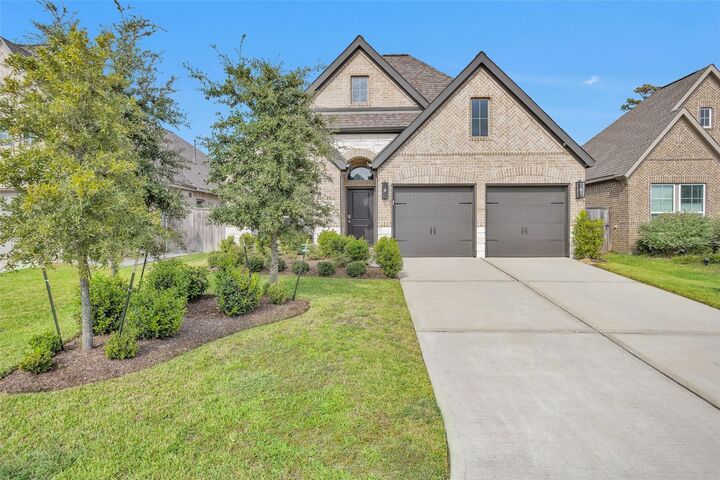 Property Photo:  549 Cedar Harbor Court  TX 77304 