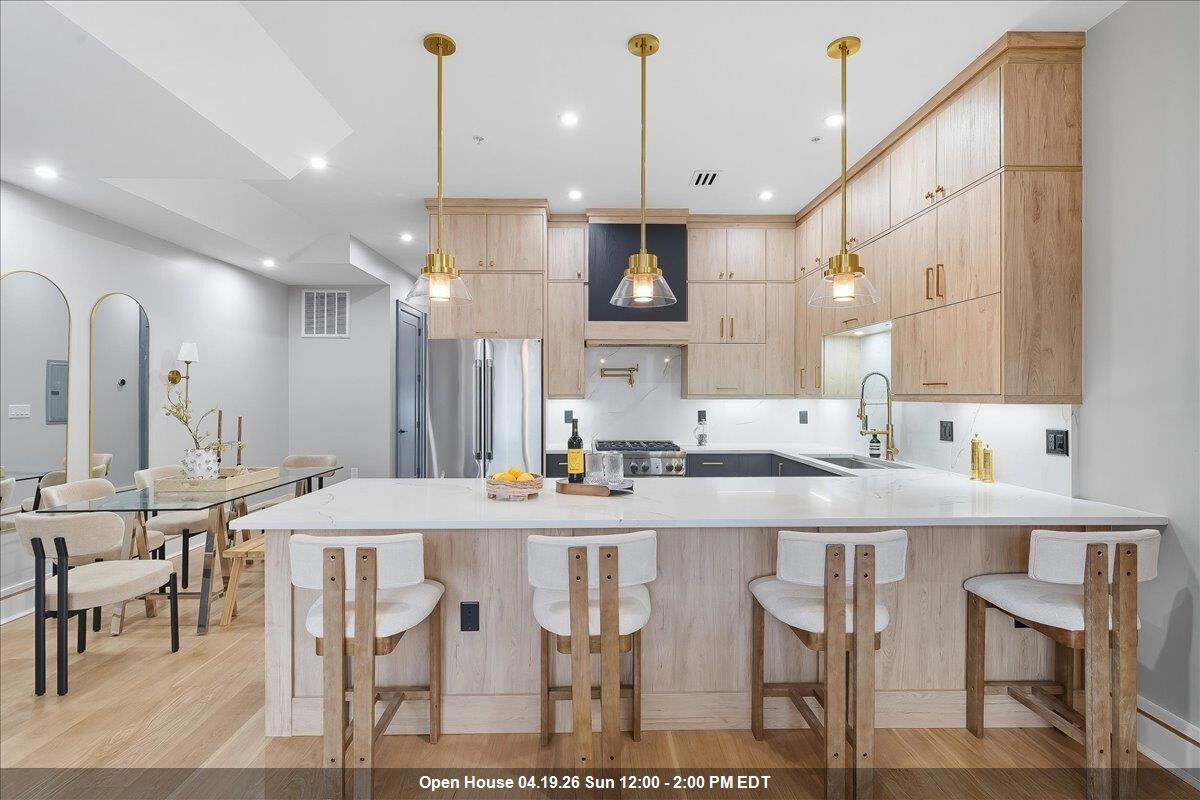 Property Photo:  134 Hancock Ave 1  NJ 07307 