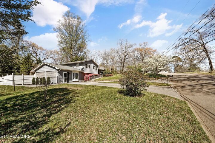 Property Photo:  7201 Stagecoach Tr  TN 37909 