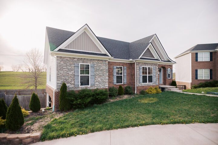 Property Photo: 6041 Winning Colors KY 40475