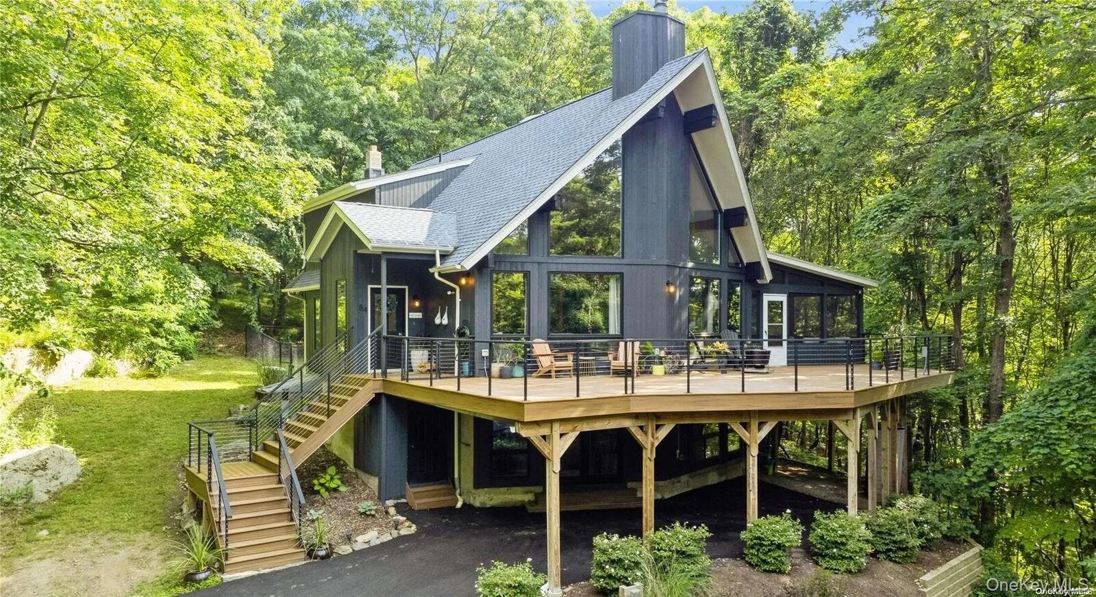 Property Photo:  54 Miller Hill Woods Court  NY 10512 