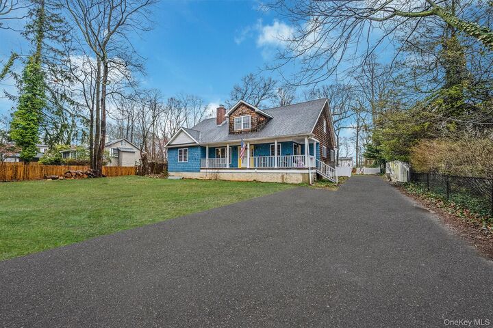 Property Photo: 273 N Country Road NY 11764