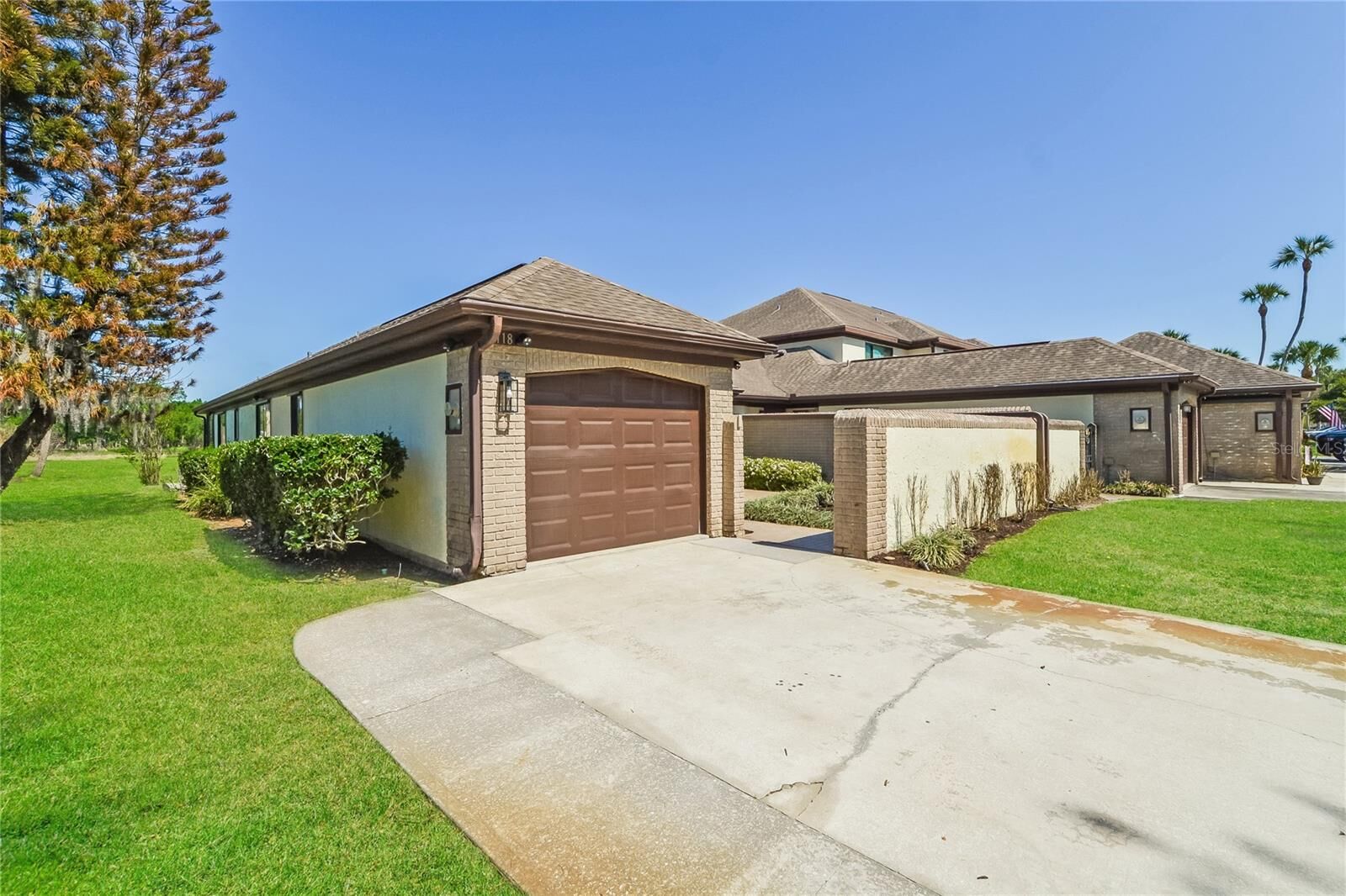 Property Photo:  2118 Kings Cross Street  FL 32796 