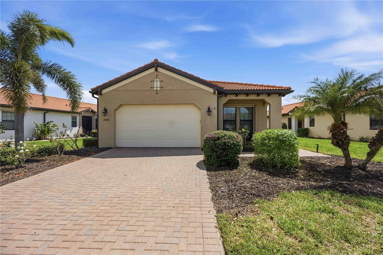 Property Photo: 10485 Crooked Creek Drive FL 34293