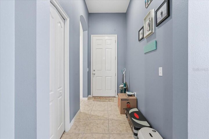 Property Photo:  3839 Grecko Drive  FL 33543 