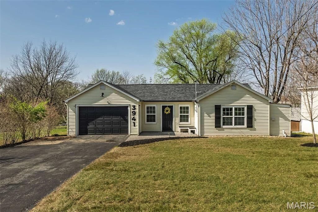 Property Photo: 3941 Orchard Drive MO 63010