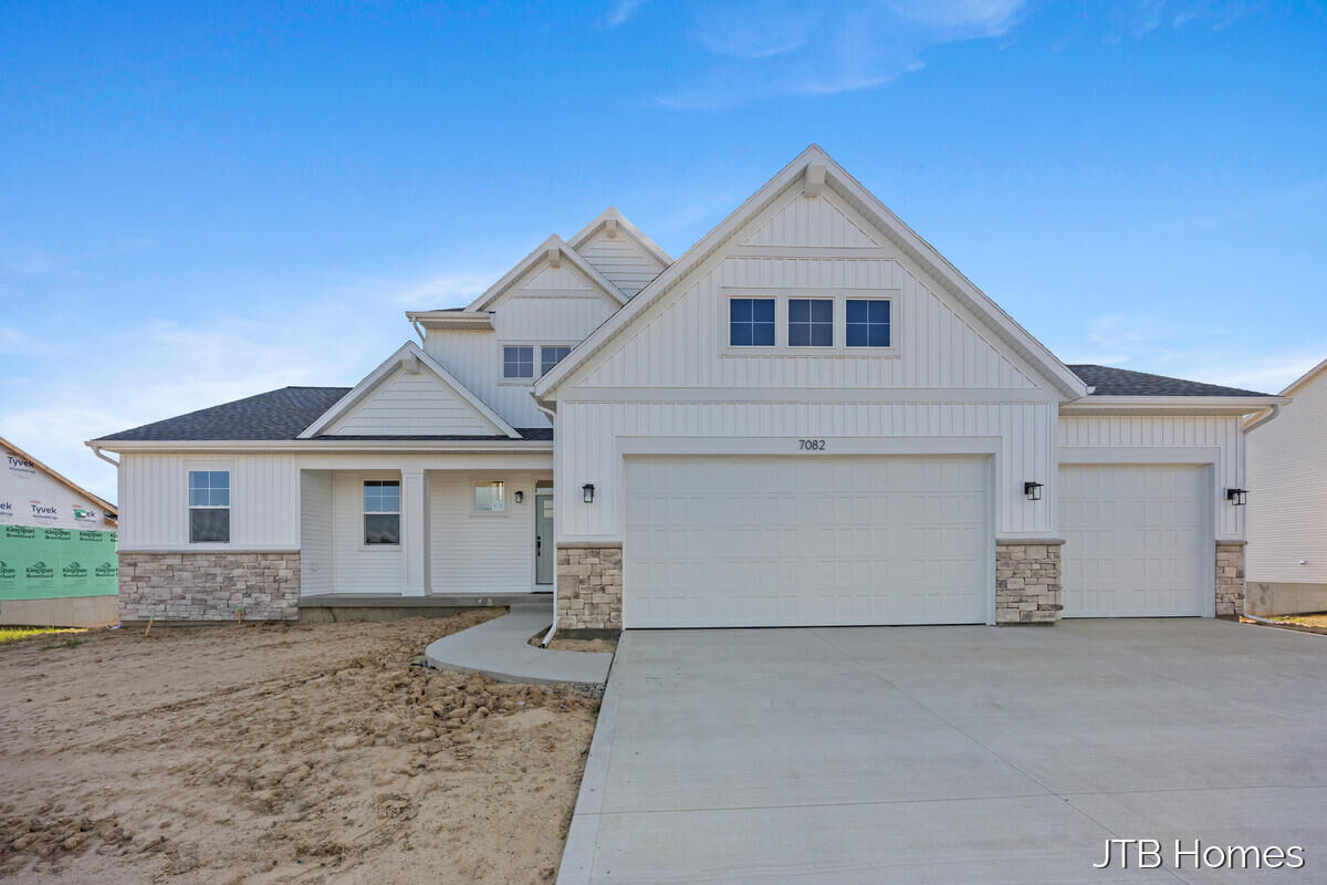 Property Photo:  7082 Kettle Dale Avenue SE  MI 49302 