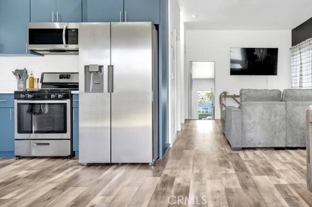 Property Photo:  219 S Greenwood  CA 90640 