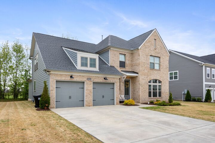 Property Photo:  5722 Heirloom Dr  TN 37129 