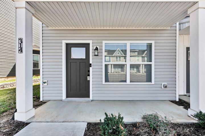 Property Photo:  314 Front Ridge Circle  TN 37040 