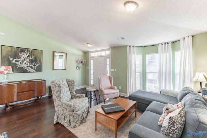 Property Photo: 201 Summer Cove Circle AL 35757