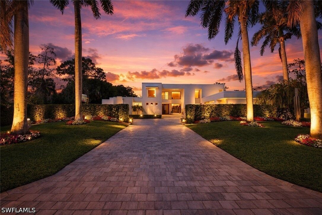 Property Photo: 12933 Coco Plum Lane FL 34119