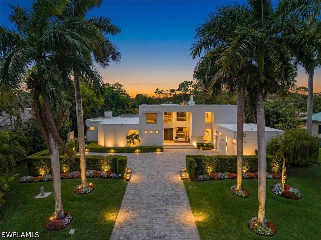 Property Photo:  12933 Coco Plum Lane  FL 34119 