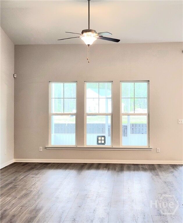 Property Photo:  118 Fenway Street  GA 31407 