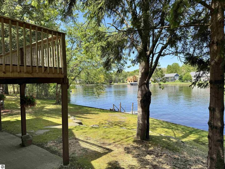 Property Photo:  1035 Cantabrian Drive  MI 48893 